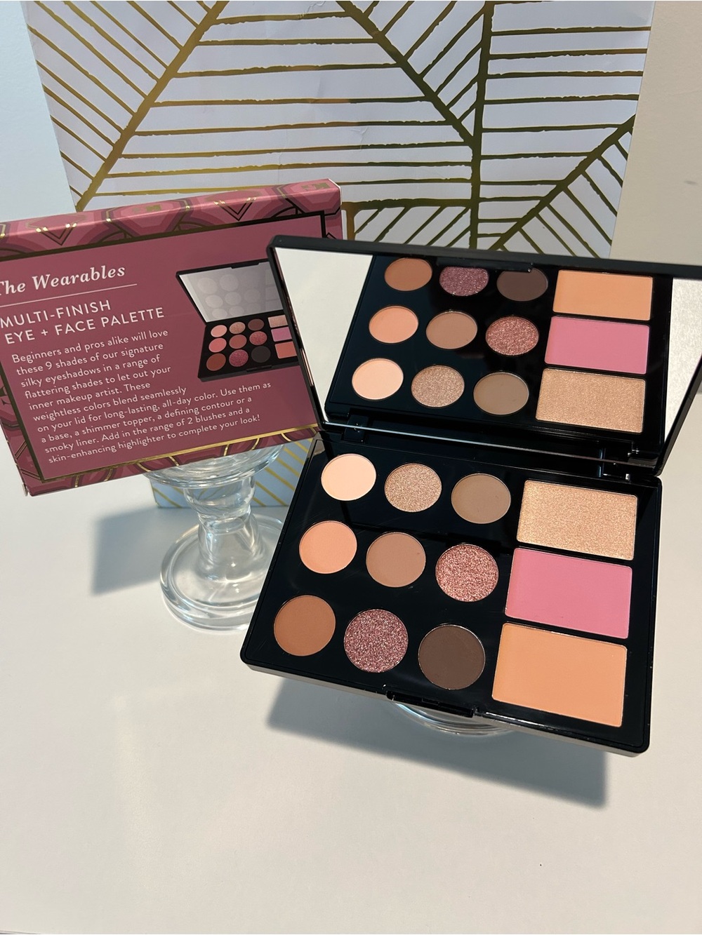 Laura Geller The Wearables Purely Natural Eye & Face Palette – New in Box